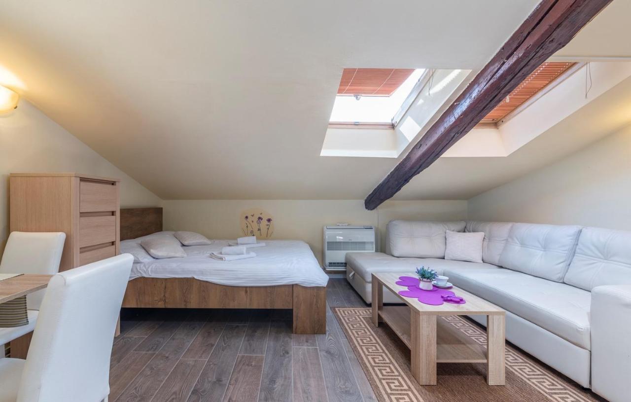 Apartment Zeljka Пореч Екстериор снимка